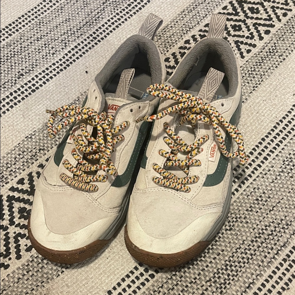 Vans Sneakers - Cream and Green